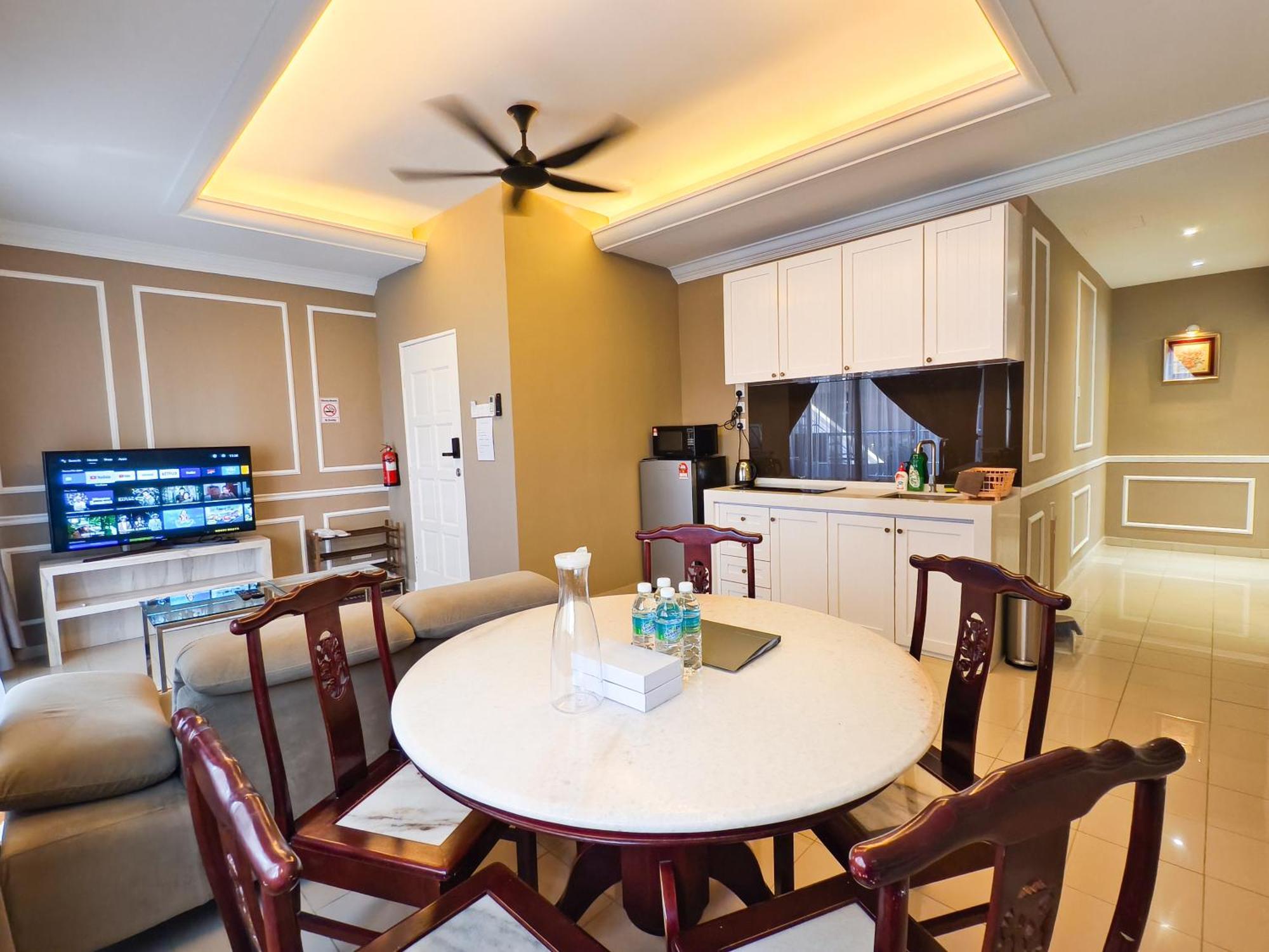 3 Concordia @ Gurney Pangsapuri Georgetown